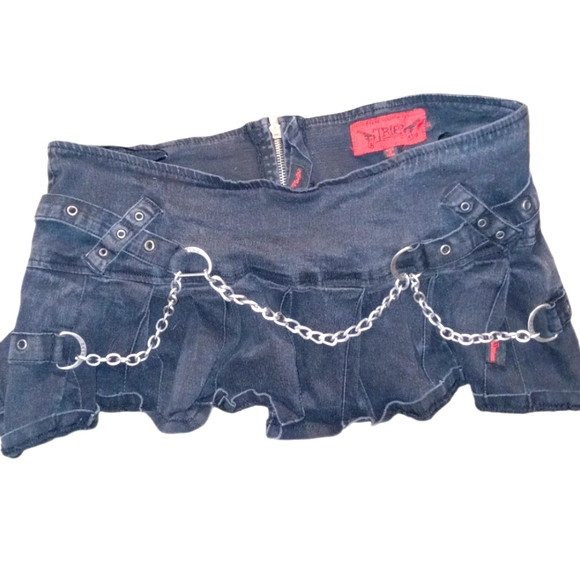 Tripp nyc Dresses & Skirts - Hot Topic TRIPP chain belt black mini skirt